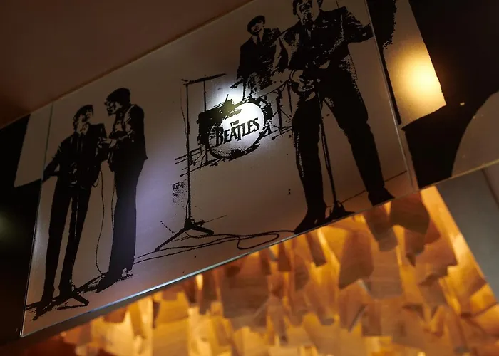 Hard Days Night Hotel